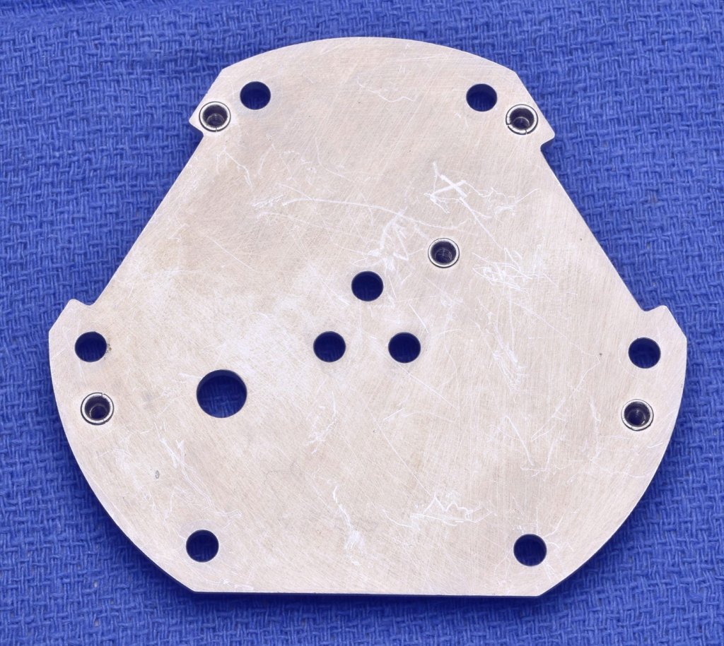 gg1320aflaser_block_mounting_plate_biottom1.jpg