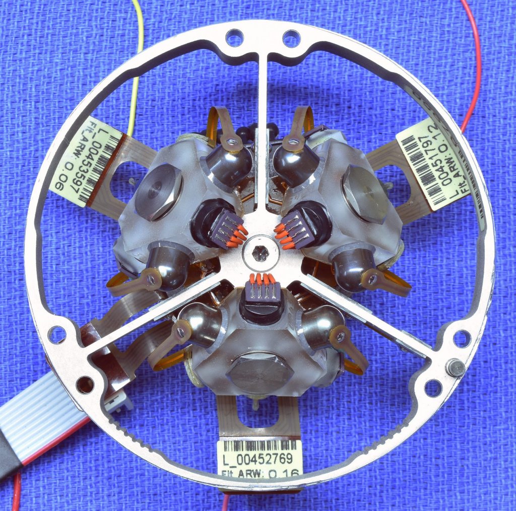 hg1700ag13imu_triple_gg1308_rlg_assembly_bottom0.jpg